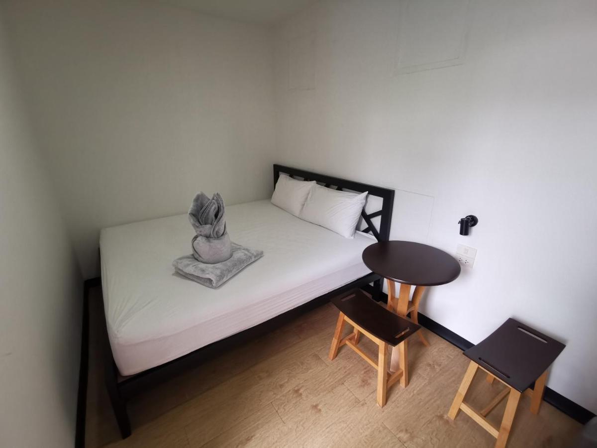 Na-Tub Hostel Baan Tai Chambre photo
